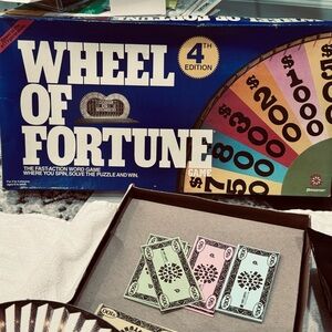 Wheel of Fortune VINTAGE Board Game - 4th Edition